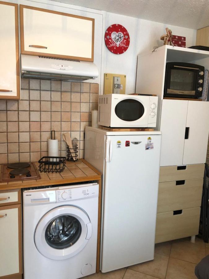 Appartement Rez De Jardin Montee De L'Alpe D'Huez La Garde  Exterior foto