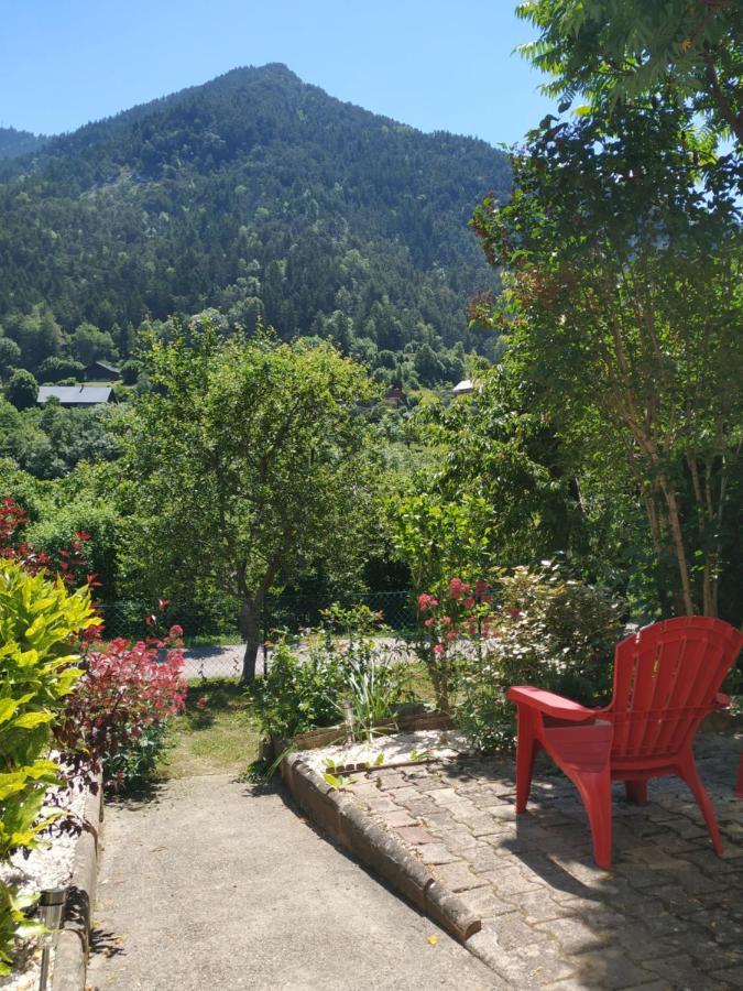 Appartement Rez De Jardin Montee De L'Alpe D'Huez La Garde  Exterior foto